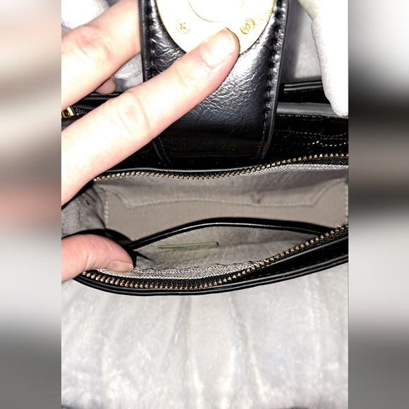 NWT!! TRENDY PATENT LEATHER SATCHEL - Picture 12 of 14